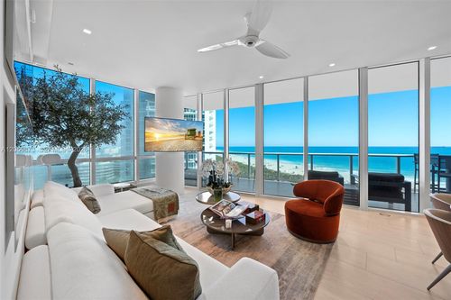 1409-100 S Pointe Dr, Miami Beach, FL, 33139-7364 | Card Image