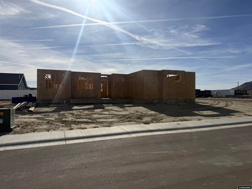 2718 Ogden Way, Rock Springs, WY, 82901-4996 | Card Image