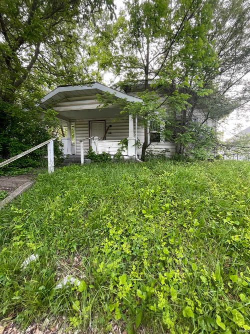 1423 Nelle Street, Anderson, IN, 46016-3255 | Card Image