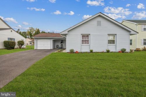 20 Heath Ln, Willingboro, NJ, 08046-1720 | Card Image