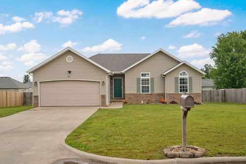 410 E Magnolia Ct, Strafford, MO, 65757-7527 | Card Image