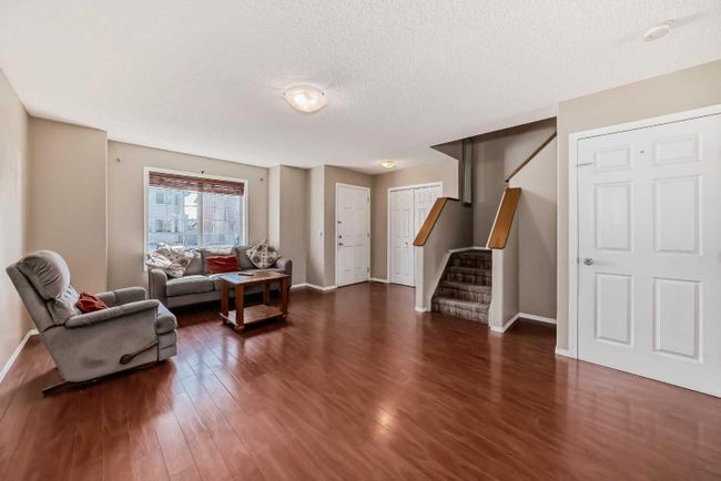 85 Saddlemont Road Ne, Home with 4 bedrooms, 2 bathrooms and 4 parking in Calgary AB | Image 5