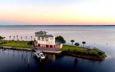 6701 Yacht Club Drive | Image 1