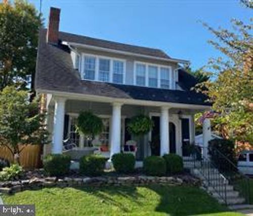 315 W Leicester St, WINCHESTER, VA, 22601-3724 | Card Image