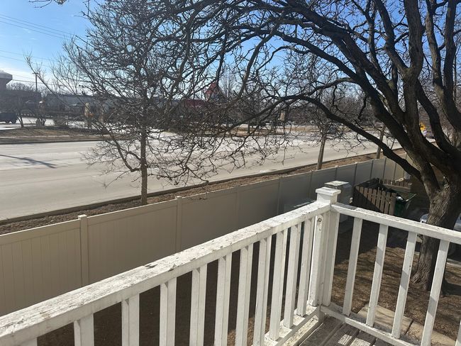 547 Vail Ct, Townhouse with 3 bedrooms, 1 bathrooms and 1 parking in Wheeling IL | Image 26