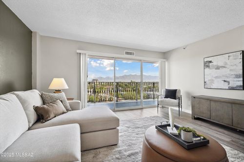 2c-425 W Paseo Redondo Drive, Tucson, AZ, 85701 | Card Image