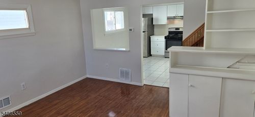 260 Everett Rd, Parsippany, NJ, 07054-2557 | Card Image