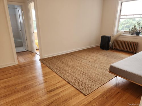 apt-5k-30 Hobart St, Woodside, NY, 11377-1434 | Card Image