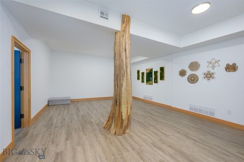 2-2304 W Main St, Bozeman, MT, 59718-3926 | Card Image
