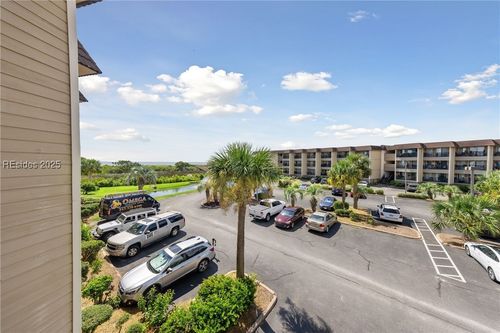 apt-b240-40 Folly Field Rd, Hilton Head Island, SC, 29928-8830 | Card Image