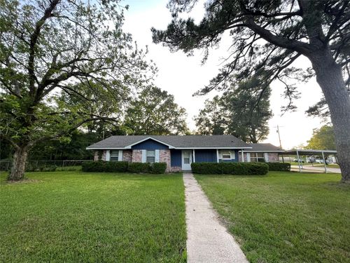 1015 Dogwood Ave, Livingston, TX, 77351-2629 | Card Image
