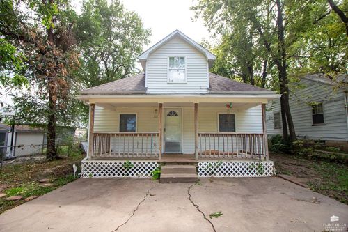115 W Walnut St, Junction City, KS, 66441-3535 | Card Image