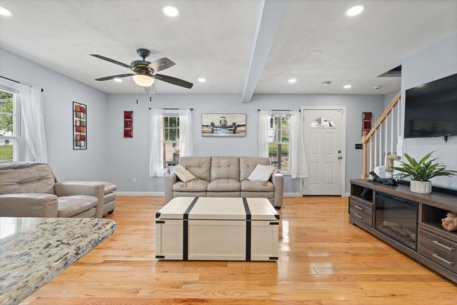 39 Doyle Ave, House other with 2 bedrooms, 2 bathrooms and 4 parking in Dracut MA | Image 8