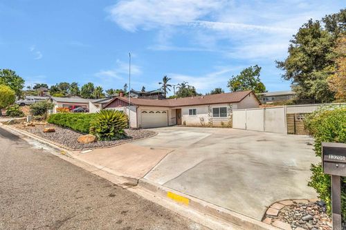 13206 Lakeview Granada Drive, Lakeside, CA, 92040 | Card Image