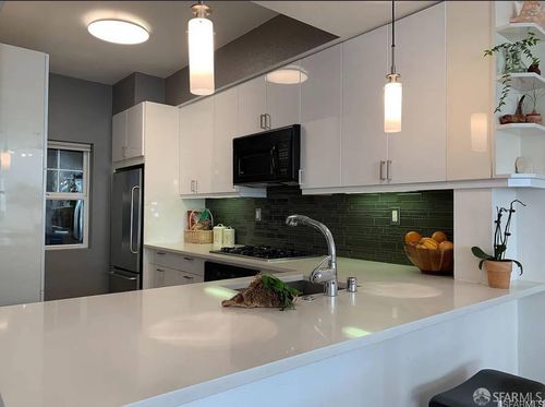 513 Swallowtail Ct, Brisbane, CA, 94005-1254 | Card Image