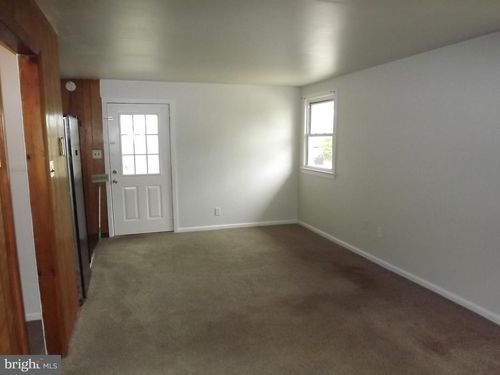 5-244 Unit 5 W Clayton Avenue, Clayton, NJ, 08312 | Card Image