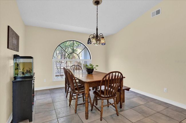 322 Harbor Trl, House other with 3 bedrooms, 2 bathrooms and null parking in Enterprise FL | Image 6