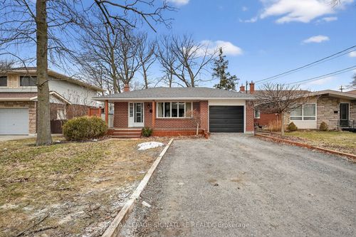 55 Burness Dr, Saint Catharines, ON, L2P1J4 | Card Image