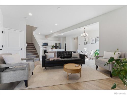 3217 Da Vinci Dr, Loveland, CO, 80538-5806 | Card Image