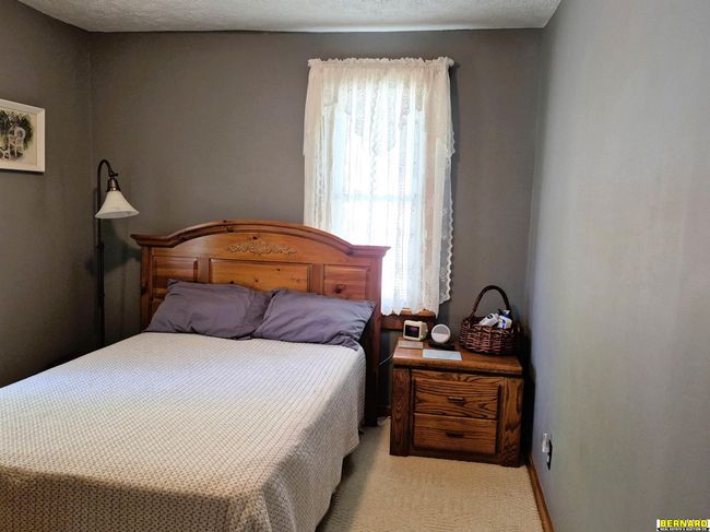 1112 10 Th St, House other with 3 bedrooms, 2 bathrooms and 1 parking in Auburn NE | Image 11