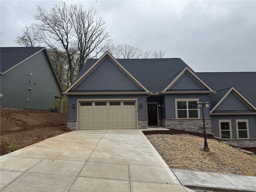 109 Hemingway Ln, Coraopolis, PA, 15108-3654 | Card Image