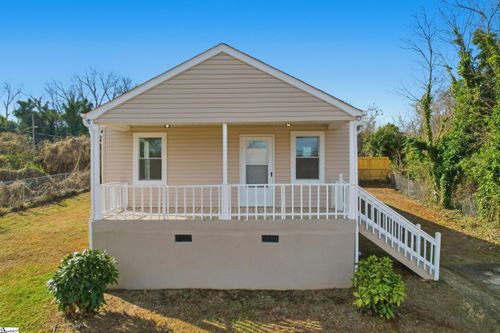 8 Cotton St, Greenville, SC, 29609-4605 | Card Image