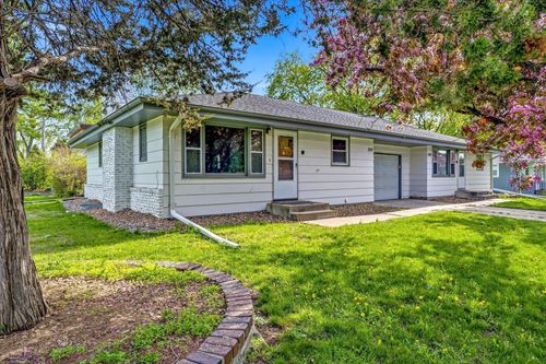 3110 39th Ave Ne, Saint Anthony, MN, 55421-4327 | Card Image