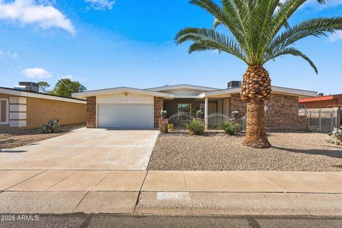 10722 W Welk Dr, Sun City, AZ, 85373-1841 | Card Image