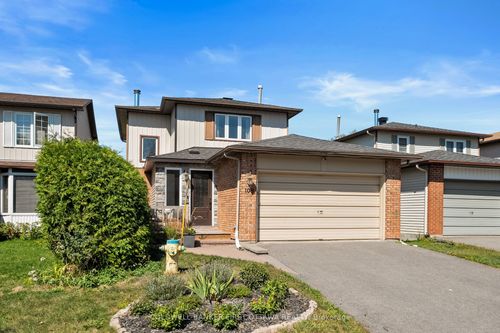 109 Borga Cres, Ottawa, ON, K1T2E1 | Card Image