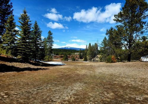 105 Saddle Ct, McCall, ID, 83638 | Card Image
