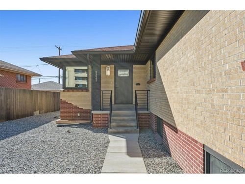 3323-3323 Poplar St, Denver, CO, 80207-2317 | Card Image