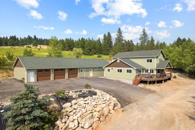 16717 E Washington Rd, Home with 4 bedrooms, 4 bathrooms and null parking in Valleyford WA | Image 1