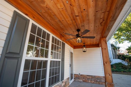 734 Terrace Creek Dr, Duncan, SC, 29334-8943 | Card Image