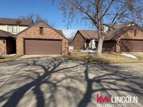 7010 Shamrock Rd, Lincoln, NE, 68506-2956 | Card Image