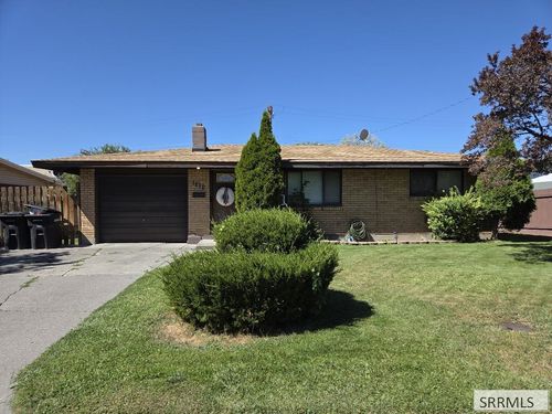 1810 Falcon Dr, Ammon, ID, 83406-6544 | Card Image