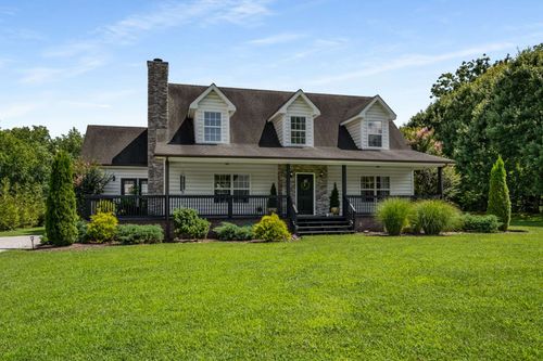 110 Shiloh Ln, Smithville, TN, 37166-2963 | Card Image