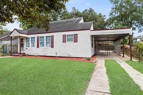 518 Garland St, Beaumont, TX, 77705-5417 | Card Image