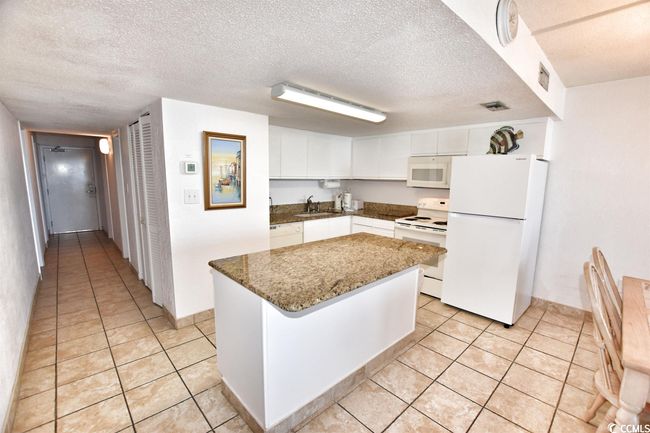 UNIT-111 - 1012 N Waccamaw Dr, Condo with 2 bedrooms, 2 bathrooms and null parking in Murrells Inlet SC | Image 11