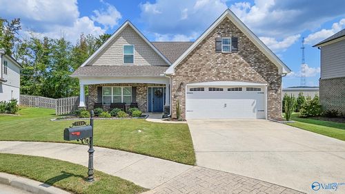 7123 Kingsbridge Ln Se, Owens Cross Roads, AL, 35763-9491 | Card Image