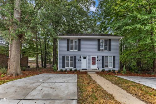 106-106 N Franklin St, Wake Forest, NC, 27587-2706 | Card Image