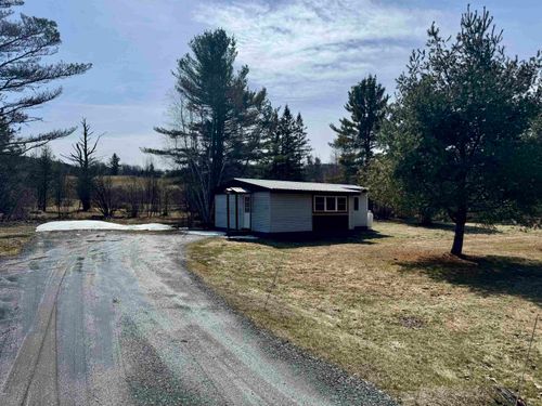 657 Creek Rd, Irasburg, VT, 05845-9697 | Card Image