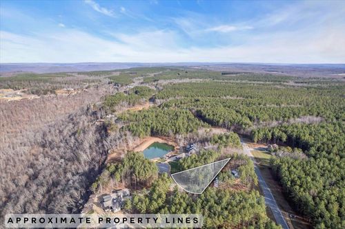 220 Moonshine Drive, Jasper, TN, 37347 | Card Image