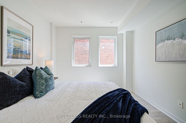 202 - 28 Rosebank Dr, Condo with 3 bedrooms, 3 bathrooms and 2 parking in Scarborough ON | Image 27