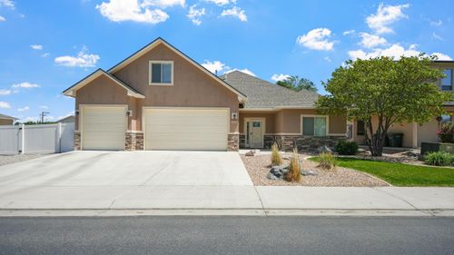 196 Night Hawk Dr, Grand Junction, CO, 81503-3915 | Card Image