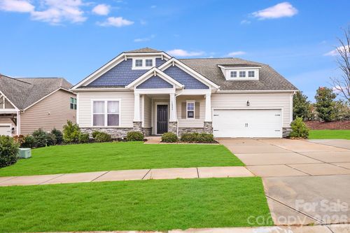 16004 Deer River Rd, Charlotte, NC, 28278-0171 | Card Image