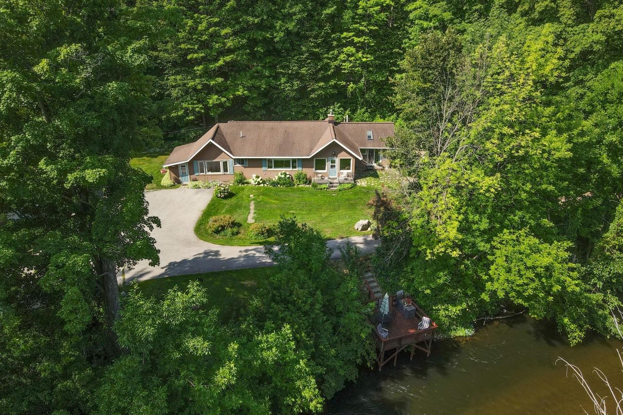 Jorae Dr, Traverse City, MI 49685