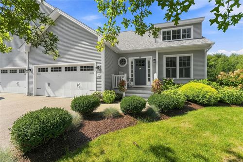 135 Brandywyne Ct, South Kingstown, RI, 02879-2550 | Card Image