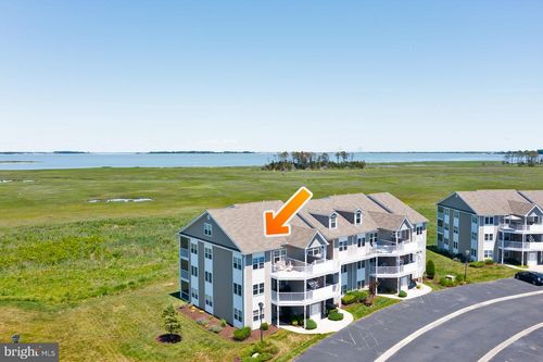 37456 Pettinaro Dr, OCEAN VIEW, DE, 19970-3949 | Card Image