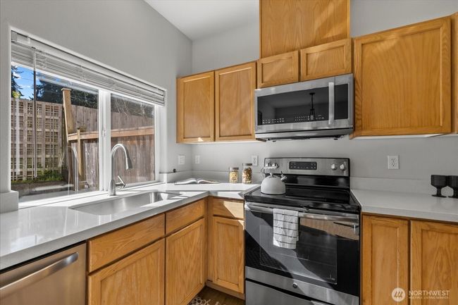 APT-9A - 16606 35 Th Ave Se, Townhouse with 3 bedrooms, 3 bathrooms and null parking in Bothell WA | Image 8
