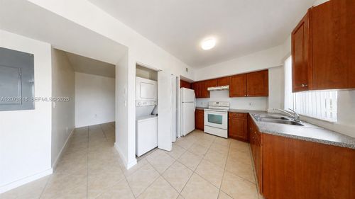 501-115 Sw 42nd Ave, Coral Gables, FL, 33134-1715 | Card Image